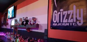Grizzly Bar
